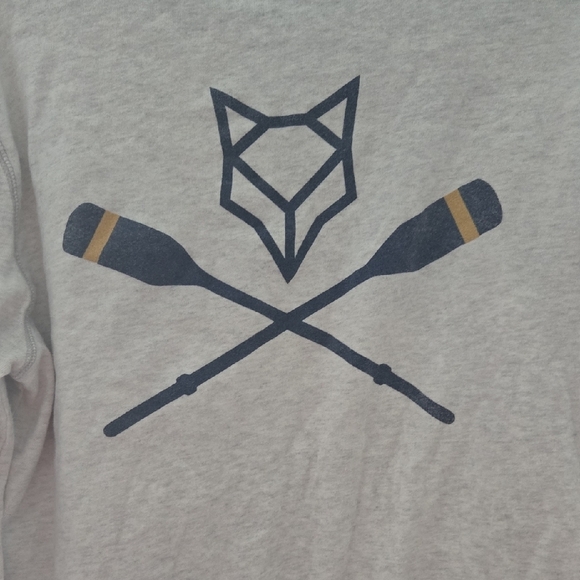 Prince & Fox Light Gray Long Sleeve Tee - Picture 4 of 5